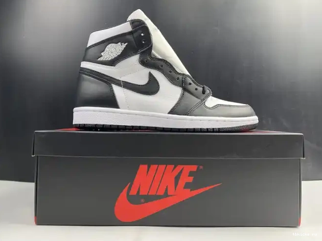 Cheap TB 555088-010 White (2014) 1 Black Jordan Retro Air 0615